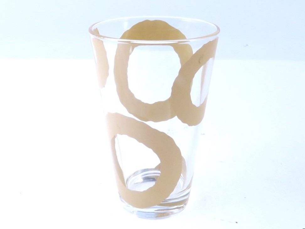 כוס מים זכוכית מעוצבת